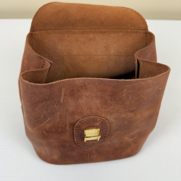 Nichole Lynel Raw Leather Makeup Travel Bag - Picture 7 of 9